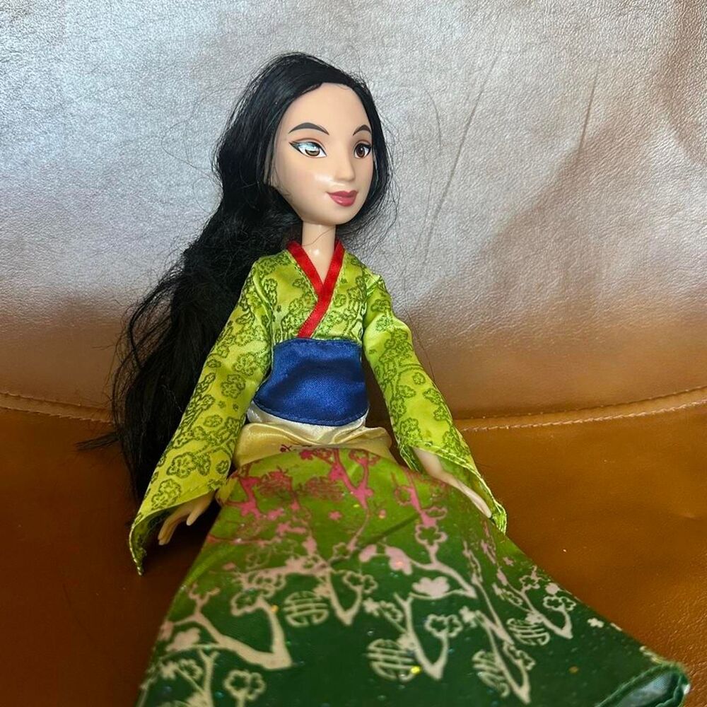 Disney multi Dolls-accessories